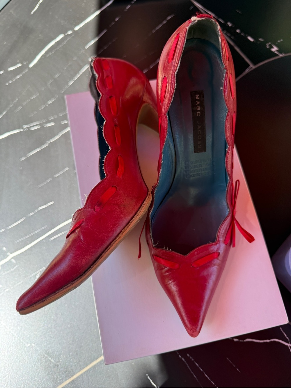 Marc Jacobs Tomato Red Wavy Scalloped Leather Pointed Heels - 7 / 37.5